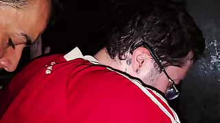 EMPURREI COM FOR&Ccedil;A NO CUZINHO NO NERD NO Nobleness HOLLE&period;